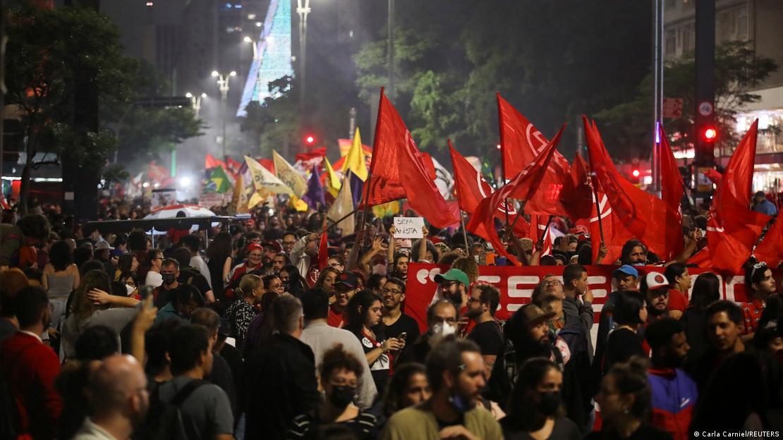 'Polêmicas sobre o “Perfil do proletariado brasileiro”' (Gabriel Landi Fazzio)