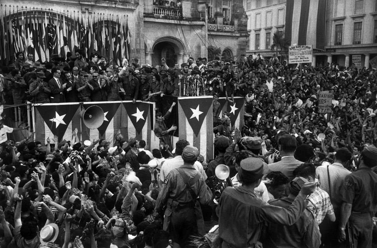 'A questão militar: o Partido Comunista e o exército' (Leandro Magacho)