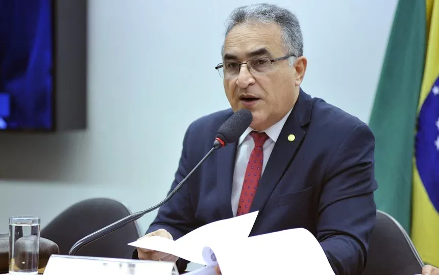 Edmilson Rodrigues (PSOL) tem a maior taxa de rejeição popular diante das novas eleições municipais