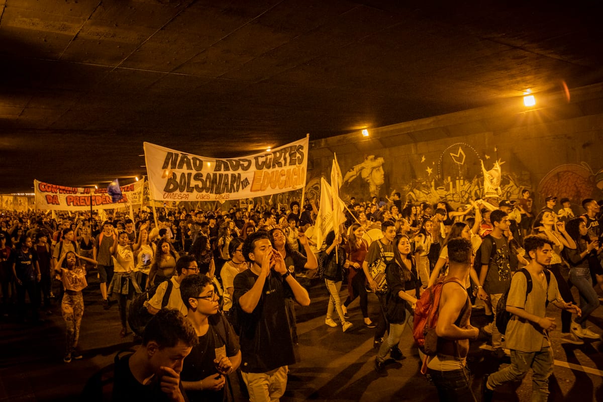 'A UBES e o papel dos comunistas no Movimento Estudantil Secundarista. Resposta à Fabrício Lima' (Silas Emanuel)