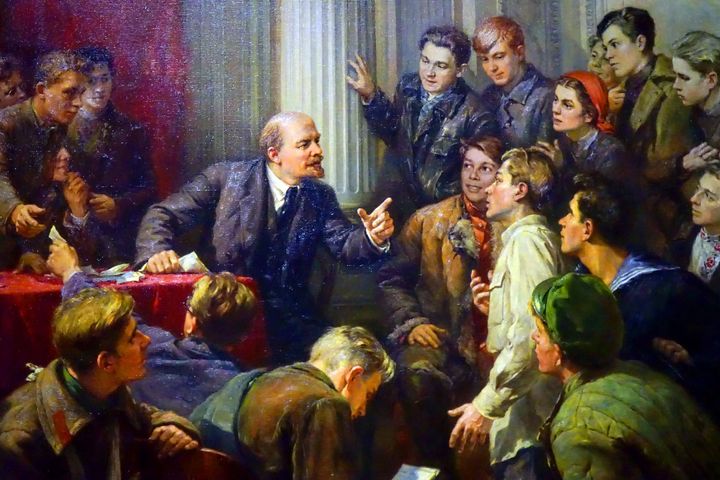 ‘Erros de análise e retratações públicas são uma excelente forma de agitação nas redes’ (Elias)