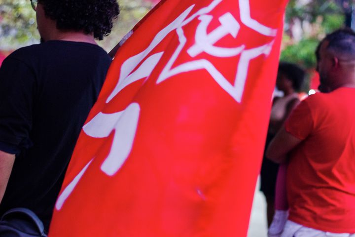 'Quais são os rumos da UJC agora que estamos passando por uma reestruturação? Diálogo com P. Acácio' (Felipe Carvalho)