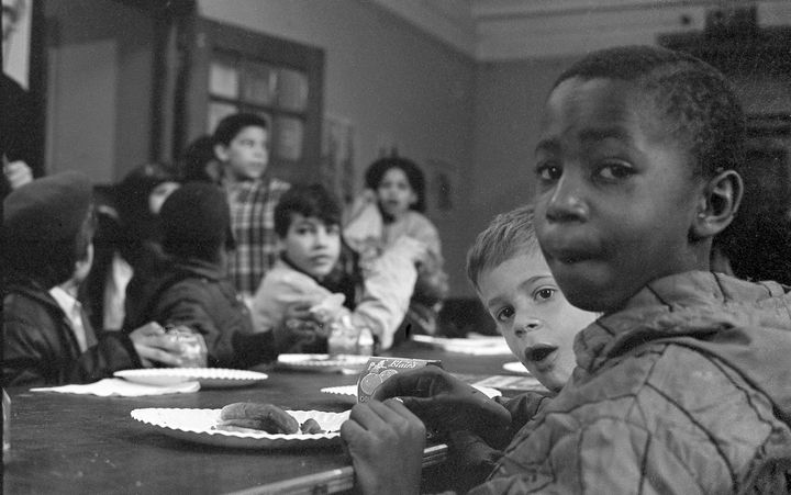 'O espaço kids e além dele: maternidade e trabalho de cuidado na militância' (Isadora Maria)