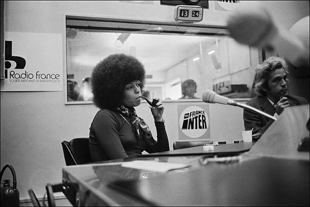 'Necessidade de uma luta antiopressão na prática dentro das nossas fileiras – uma resposta a tribuna “Camaradagem; o vínculo de proximidade político que se forja”' (Pâmela)