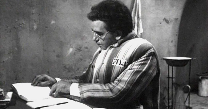 'Por um projeto político de  disputa pela Hegemonia!' (Gabriel Andrade)