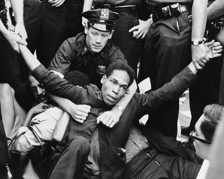 'Aliar-se ao PCR na luta contra a violência policial?' (Camarada Dantas)