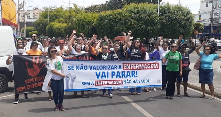 'Agitação, propaganda e poder popular: para onde estamos indo?' (Jones Manoel)