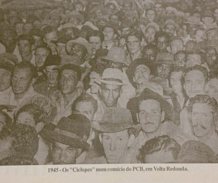 'A César o que é de Deus: apontamentos sobre filiação democrática' (Stella)