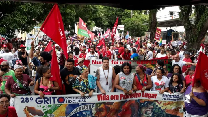'Eleições, filiação democrática e etc.' (Dafne Braga)