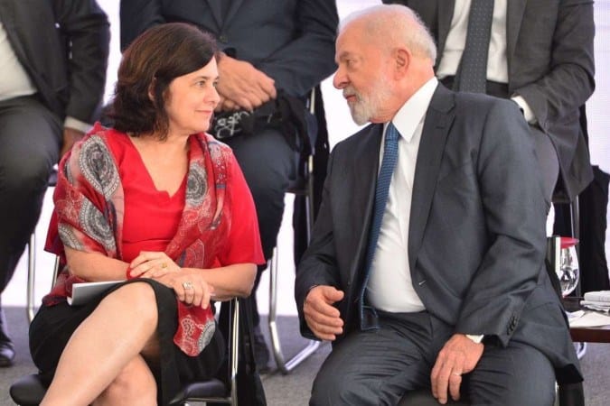 O governo Lula e bolsonaristas se alinham na pauta do aborto: Sem serviços de referência o aborto legal é só propaganda
