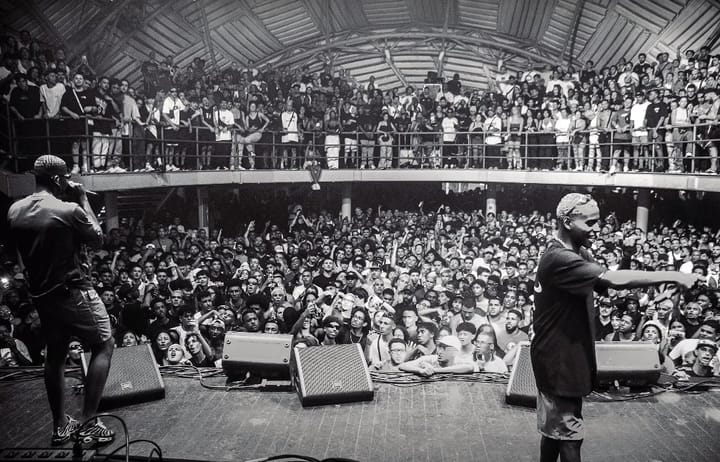 'O papel do funk e do rap underground na Juventude Carioca' (Arthur Barcelos)