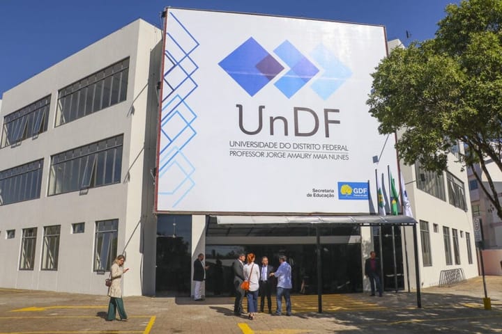 Estudantes da UnDF denunciam intimidação e repressão após ação da Polícia Civil