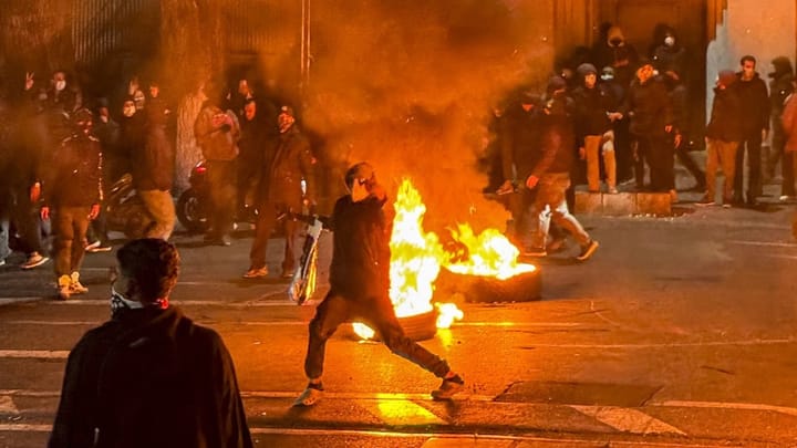 Liberdade para o povo no Irã: não à intervenção imperialista!