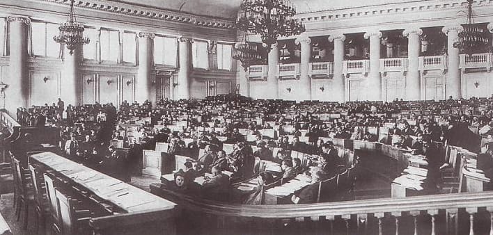 Uma tentativa de classificação dos partidos políticos da Rússia